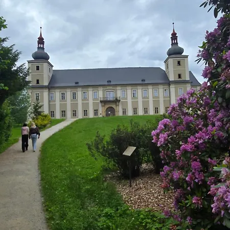 Pod Medvedi Horou * Loučná nad Desnou